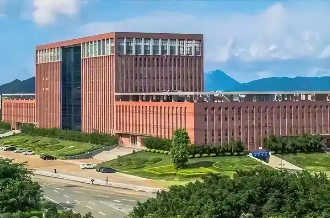 北京某大学机房搬迁项目